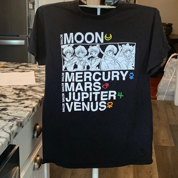 Sailor moon tee. 100 percent cotton . Worn a few times. - Picture 1 of 4